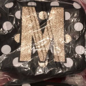 Justice letter M lunchbox